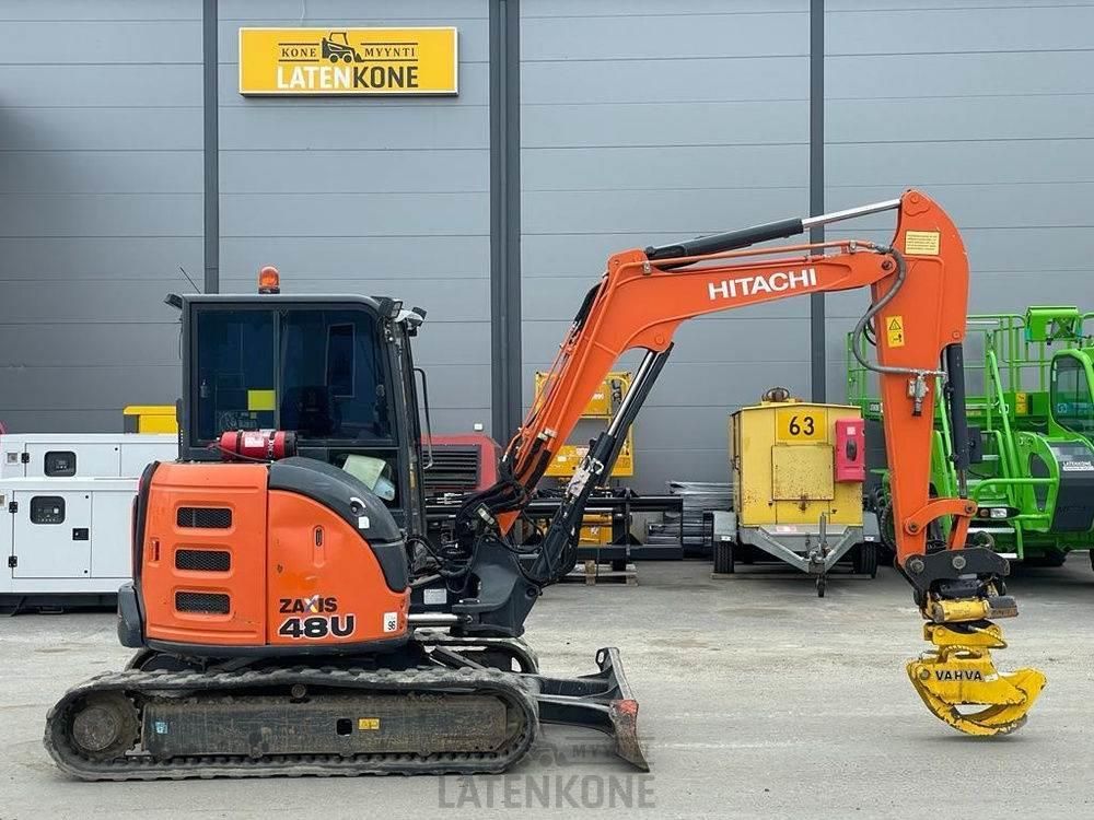 E-FARM: Hitachi zx 48u-5a kaivinkone - Koparka gąsienicowa - id JVE2EEU - 43 500 € - Rok produkcji: 2014 - Finlandia