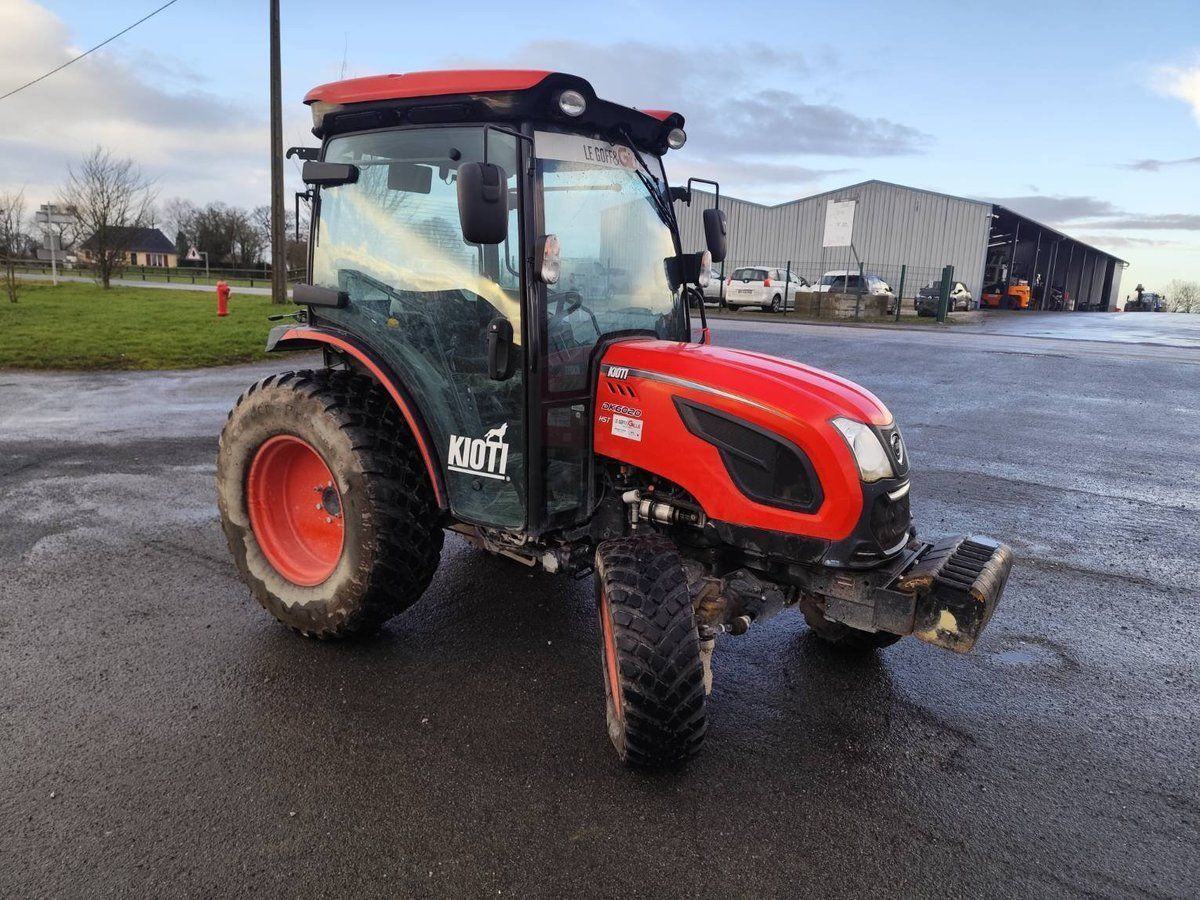 Kioti dk6020 Traktori 19 000 €