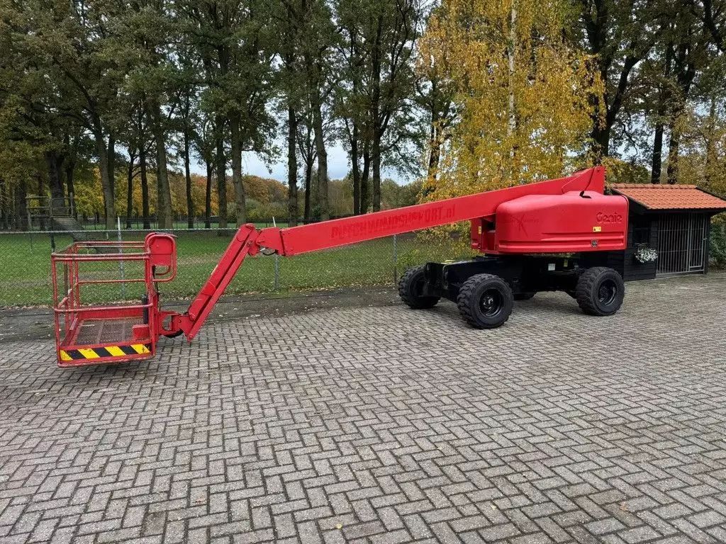 Genie s-45 hoogwerker Self propelled platform €11,950