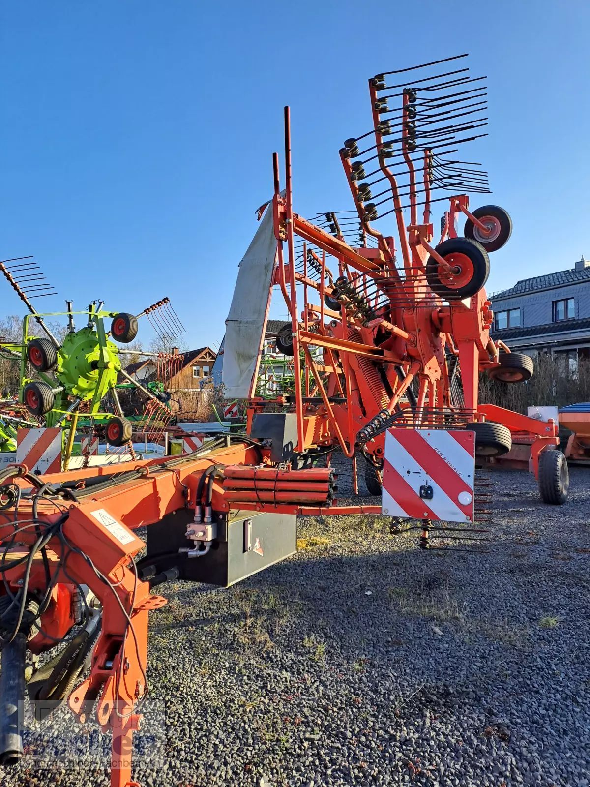E-FARM: Kuhn GA 8020 - Rake - id GU3AKGW - €10,840 - Year of construction: 2011 - Germany