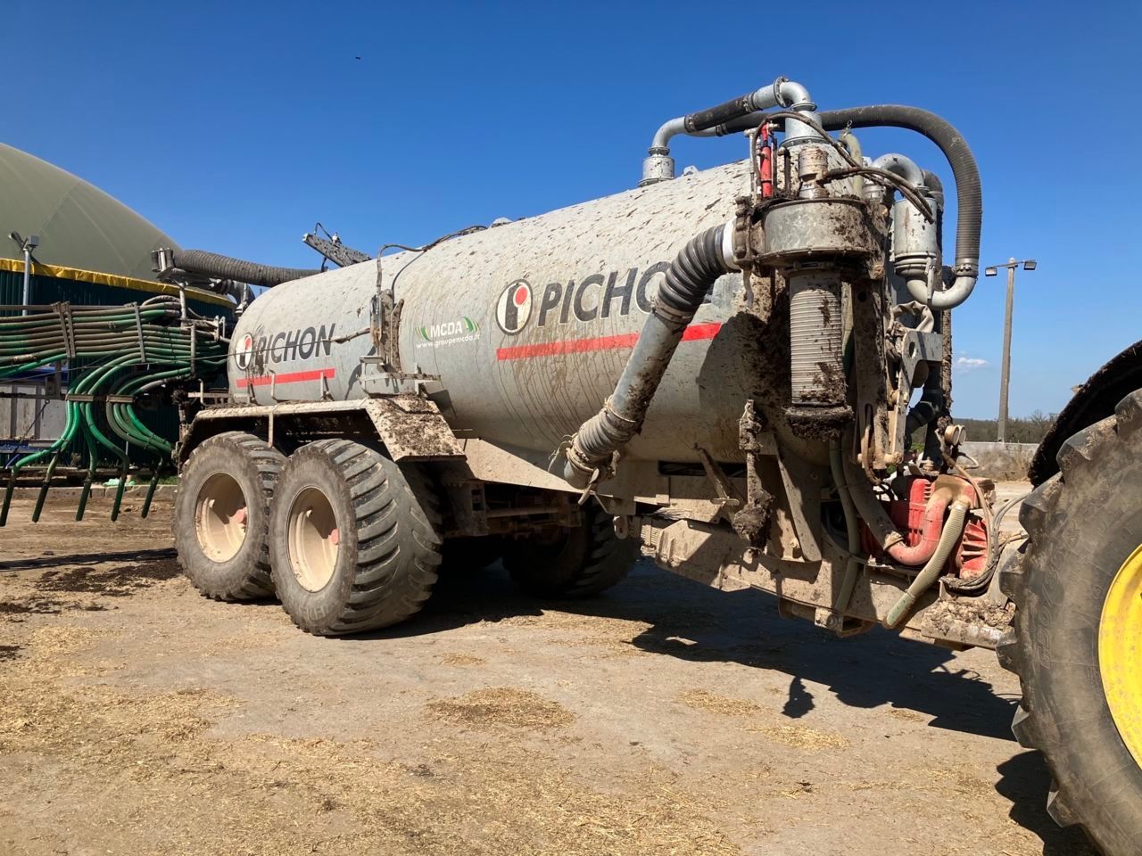 E-FARM: Pichon tci 18500 - Epandeur à lisier automoteur - id HWERQAS - 69 000 € - Année: 2020 - France