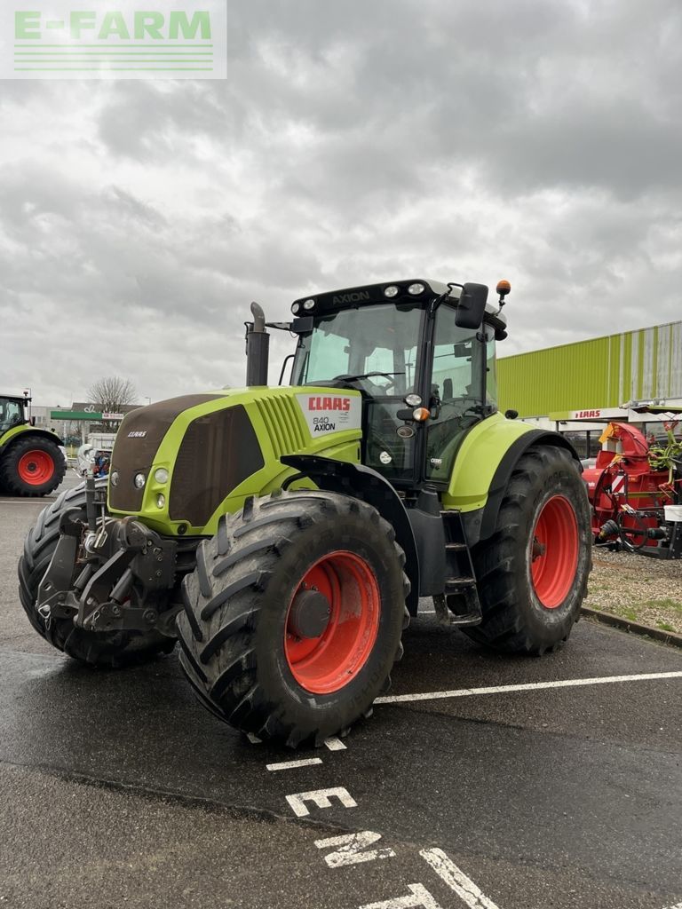 Claas Axion 840 Tractor €42,000