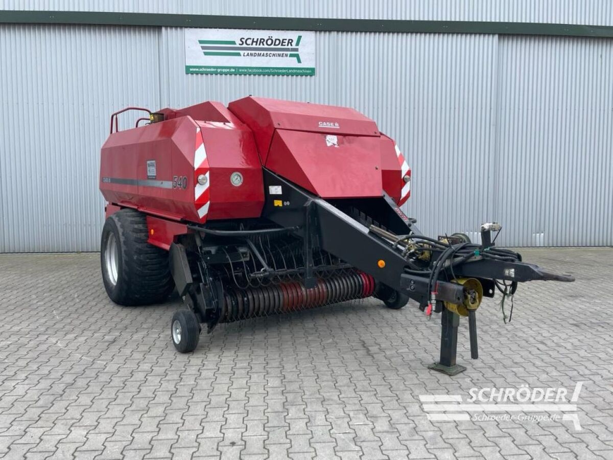 Case IH 540 baler 11 985 €