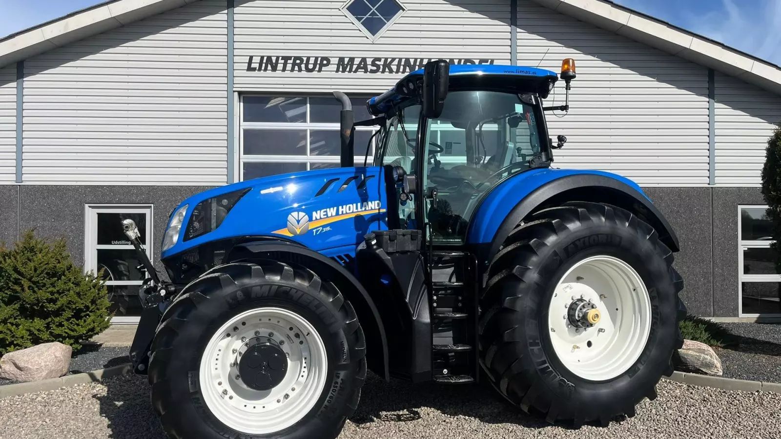 New Holland T7.315 Traktor 77 501 €