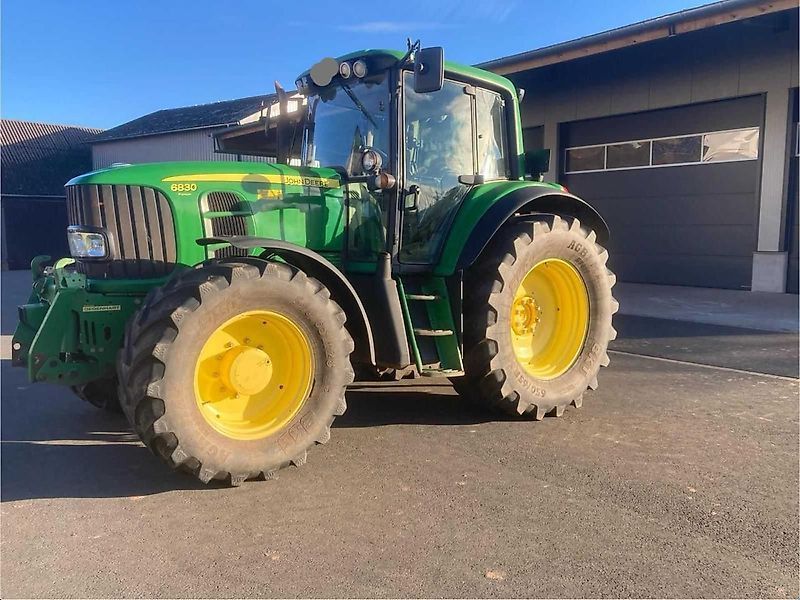 John Deere 6830 Premium Traktor 59 950 €