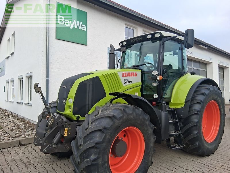 Claas Axion 850 Tractor €44,950
