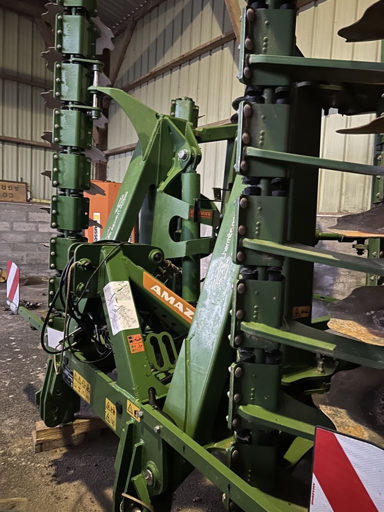 E-FARM: Amazone catros +5002-2 - Coltivatore - id 5FKU2YT - 28.000 € - Anno di costruzione: 2022 - Francia