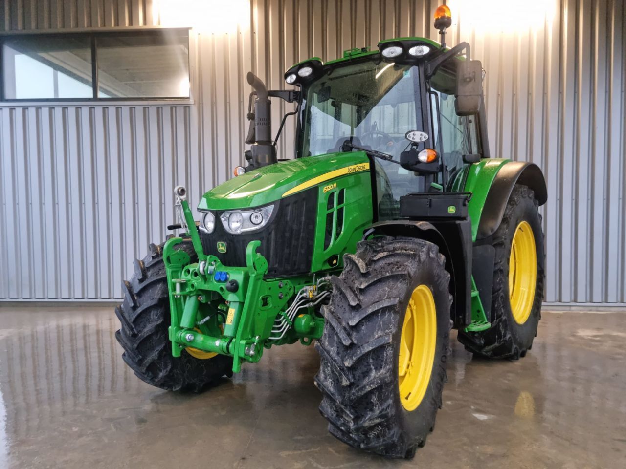 John Deere 6120 M Traktor 87.500 €
