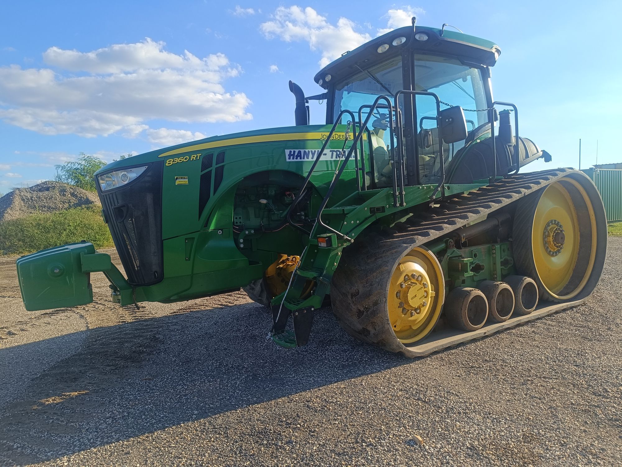 John Deere 8360 RT Tractor 95.000 EUR