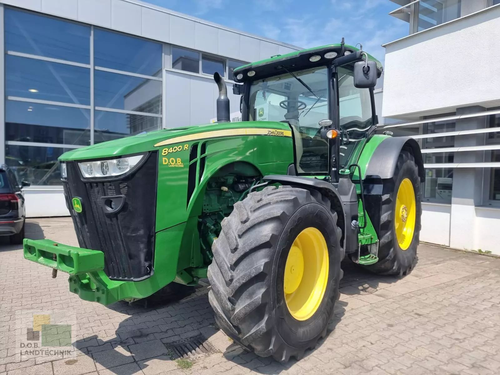 John Deere 8400 R Traktor