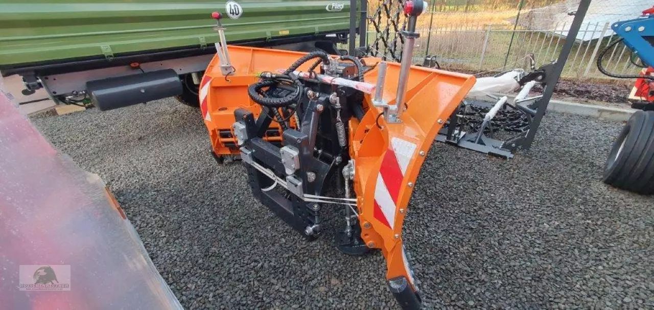 E-FARM: Wintec vario xm 320 - Municipal equipment - id 2H5ADKY - €13,500 - Year of construction: 2023 - Germany