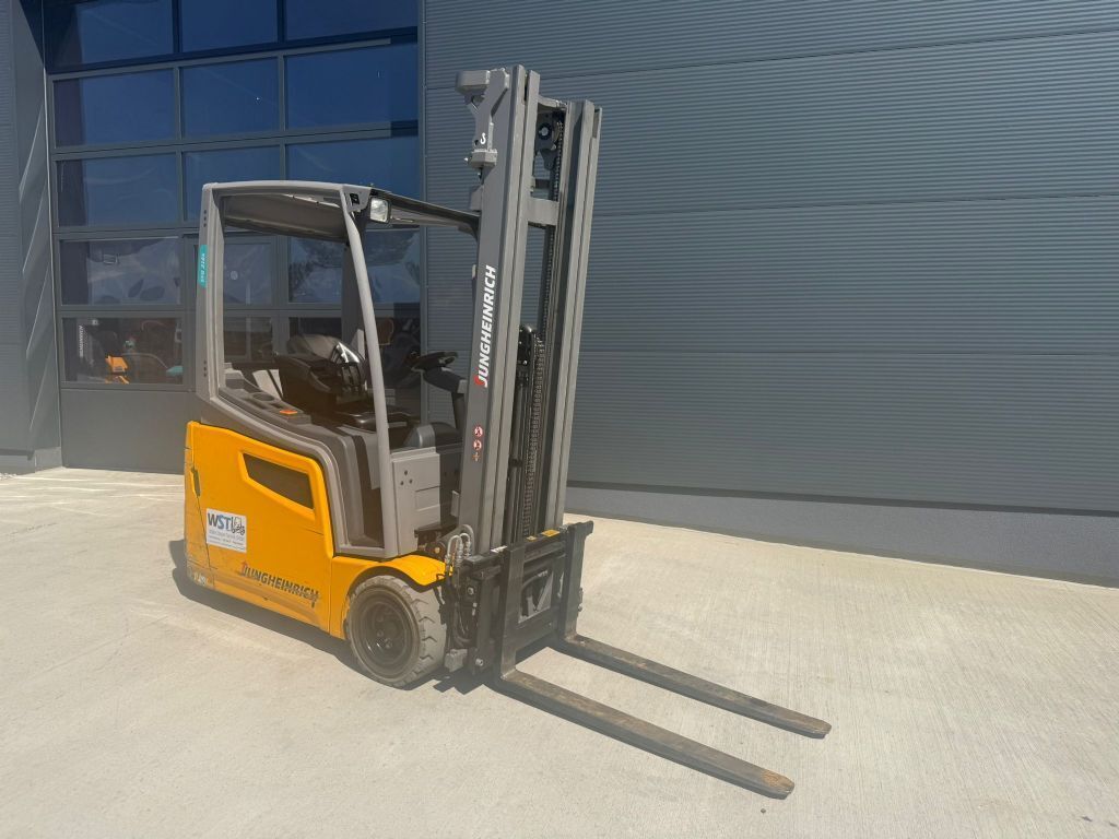 JUNGHEINRICH efg 216k Forklift €12,900