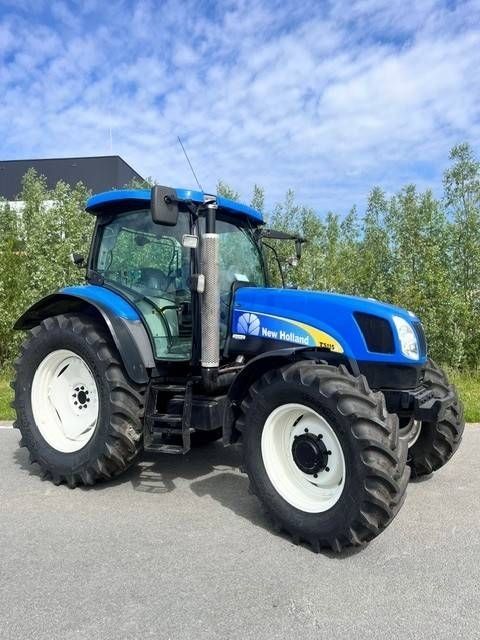 New Holland TS 115 A Trattore 26.000 €