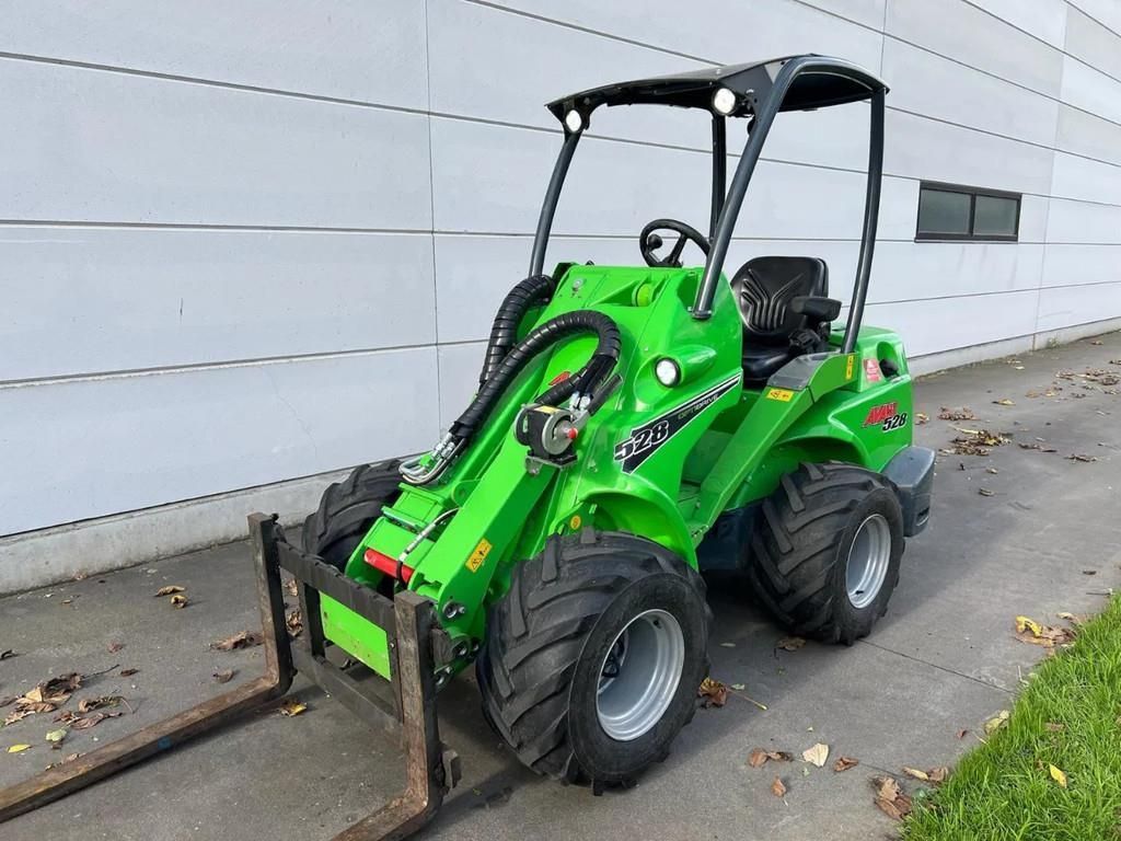 Avant m528 Kerekes rakodógép 26 500 EUR