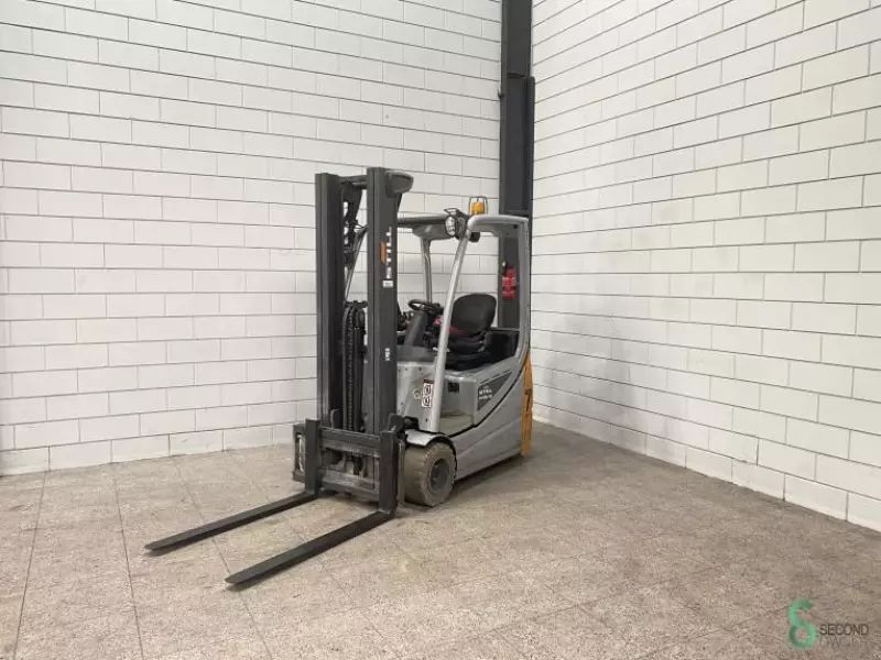 Still rx20-16 Šakinis krautuvas 8 500 €