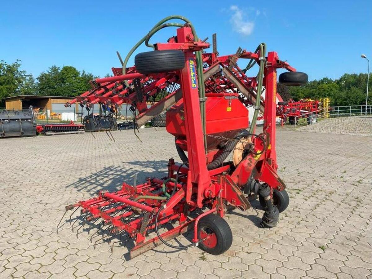 E-FARM: Einböck pneumaticstar 600 grünlandstriegel - Foraging equipment other - id RDJ29KS - €8,500 - Year of construction: 2010 - Germany