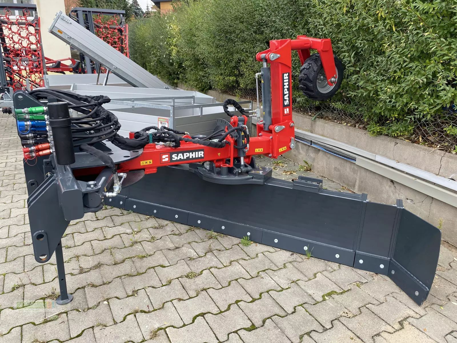 SAPHIR planierschild ps 2250 Autre travail du sol 10 084 €