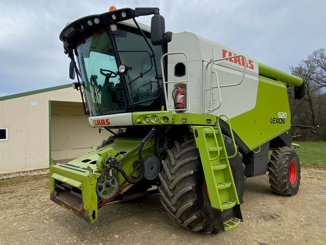 E-FARM: Claas Lexion 620 - Cosechadora - id 3IXHJVD - Año: 2013 - Horas: 4160,Francia
