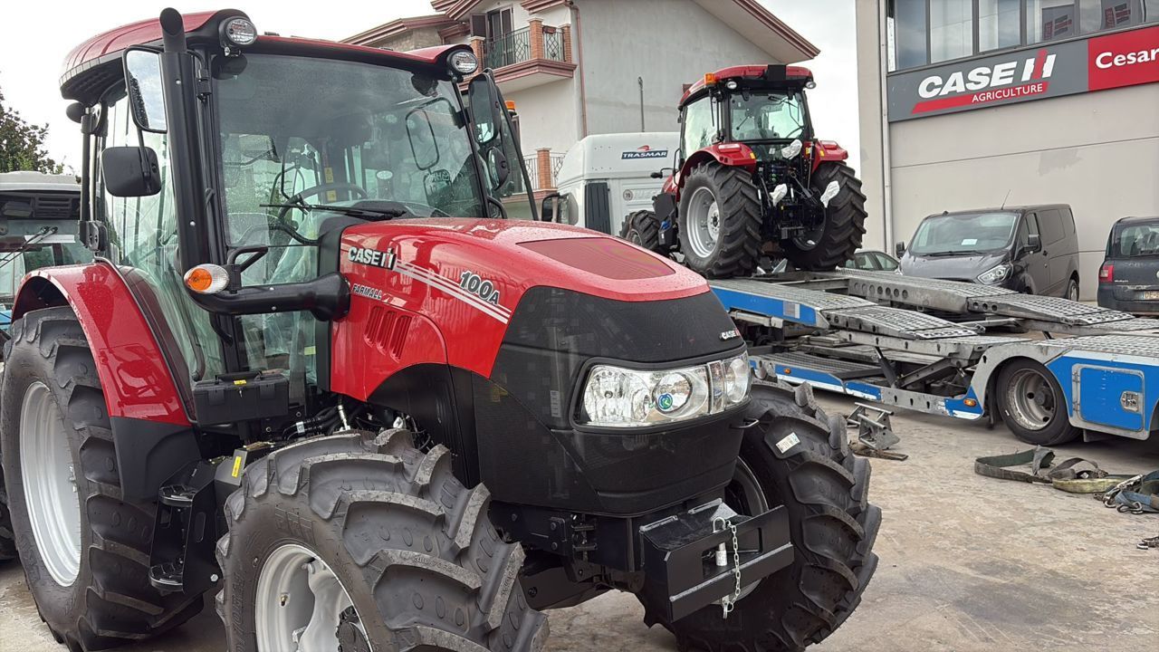 E-FARM: Case IH Farmall 100 - Tracteur - id EXUSNGJ - Année: 2025 - Puissance du moteur (chevaux): 100,Italie