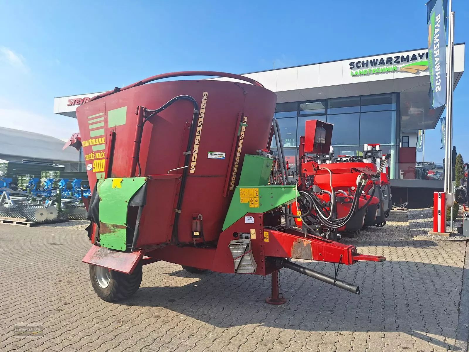 E-FARM: Strautmann verti-mix 900 mit gebläse - Mélangeurs d'alimentation - id SPRVRJU - 9 705 € - Année: 2007 - Autriche