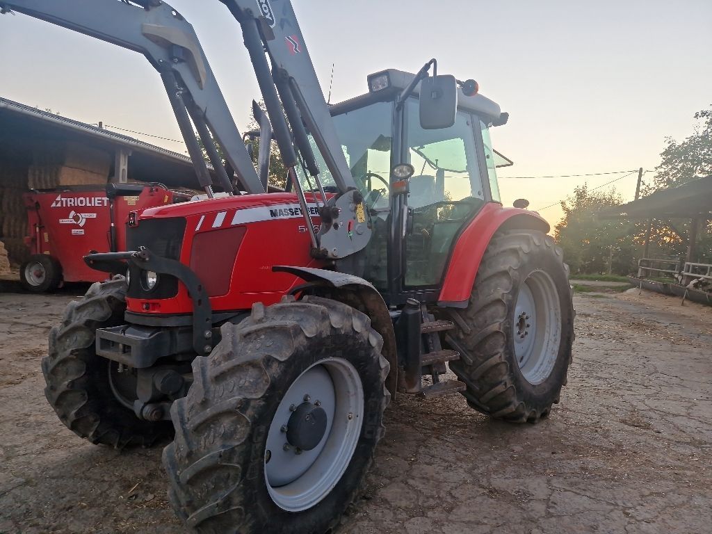 Massey Ferguson 5460 Tractor €37,000