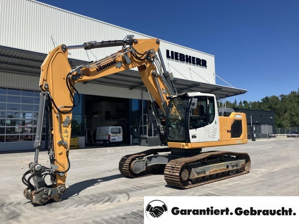 Liebherr r 922 litronic Koparka gąsienicowa 147 000 €