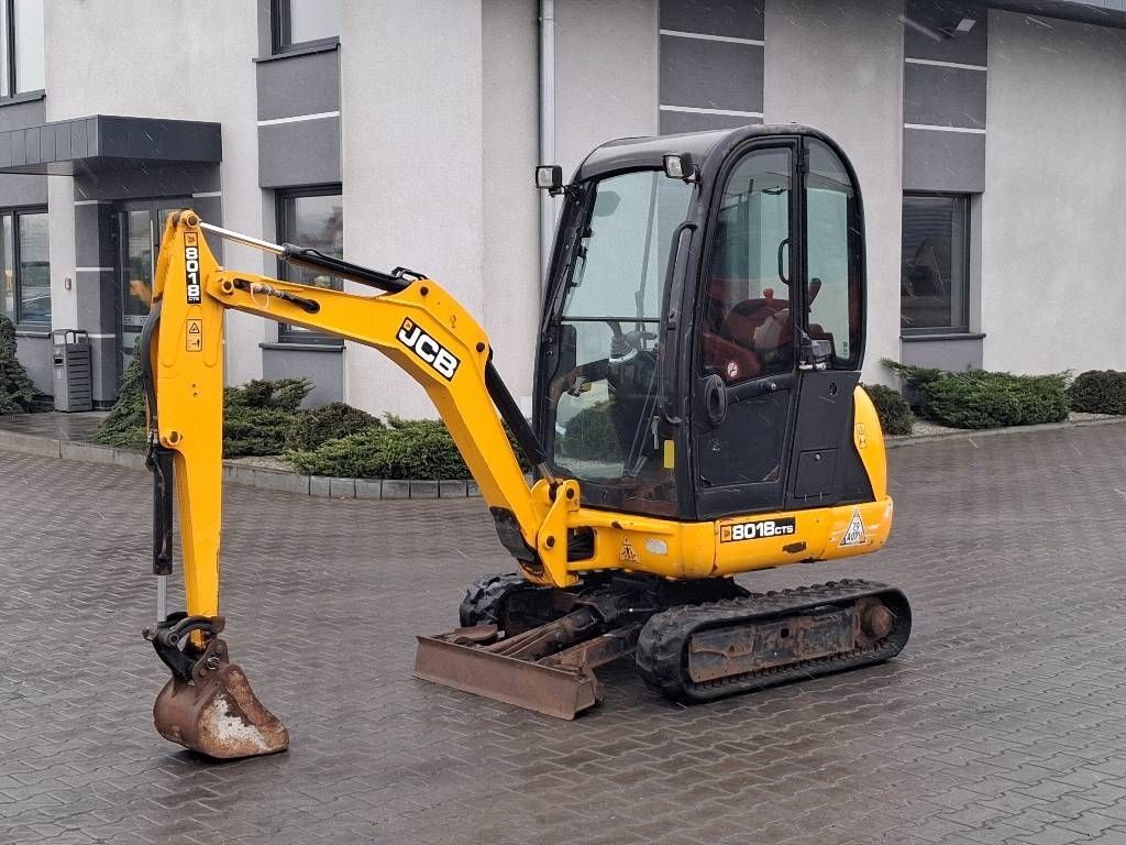 JCB 8018 cts Minikoparka 17 319 €