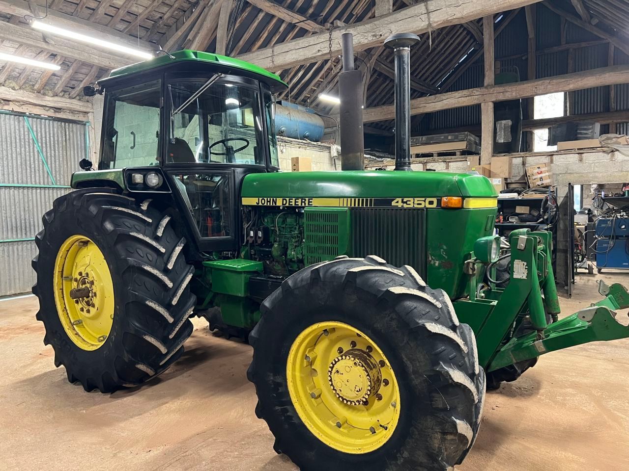 John Deere 4350 Traktor 22 500 €