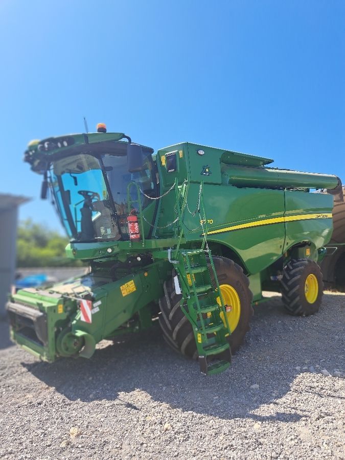 John Deere S 770 Combine harvester €315,000