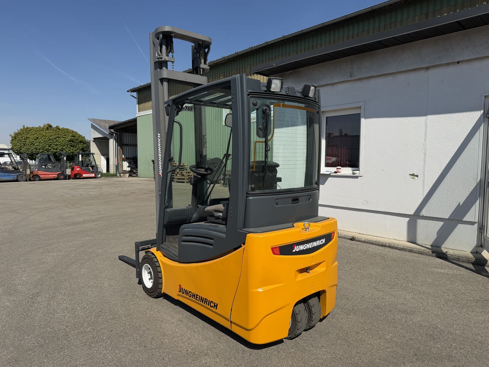 JUNGHEINRICH efg 220 Forklift €8,500