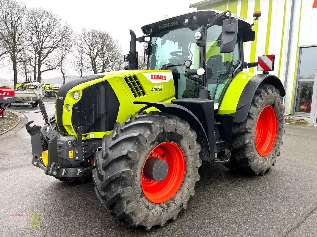 Claas Arion 660 CMATIC Tractor €139,496