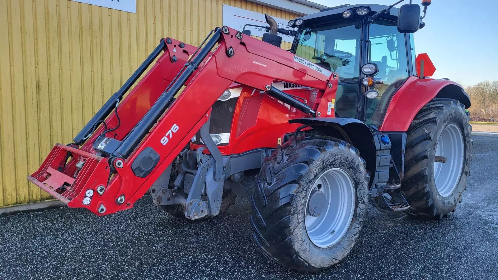 Massey Ferguson 7720 Tractor 72.936 EUR