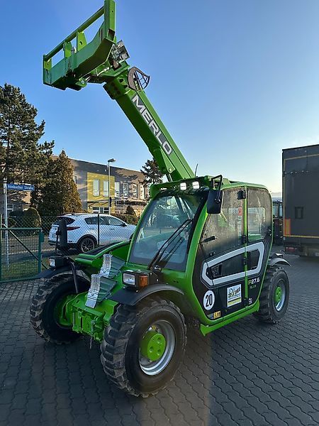 Merlo p 27.6 plus Teleskoplader