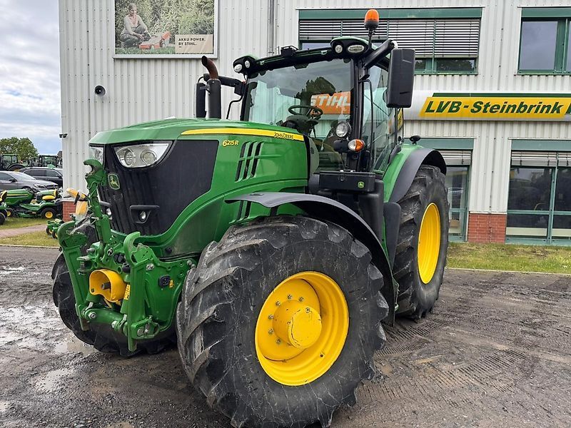 John Deere 6215 R Tractor €109,900