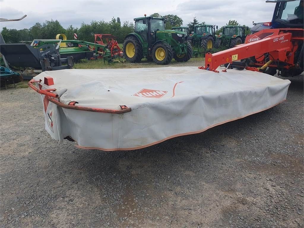 E-FARM: Kuhn GMD 4410 FF - Mower - id KB8CRTY - €8,000 - Year of construction: 2012 - France