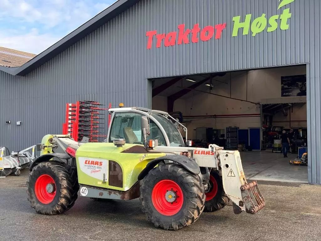 E-FARM: Claas scorpion 9040 - Teleszkópos rakodó - id KSVIMJ5 - 36 872 EUR - Gyártási év: 2008 - Üzemóra (motor): 8713,Motor teljesítménye (LE): 136,Dánia