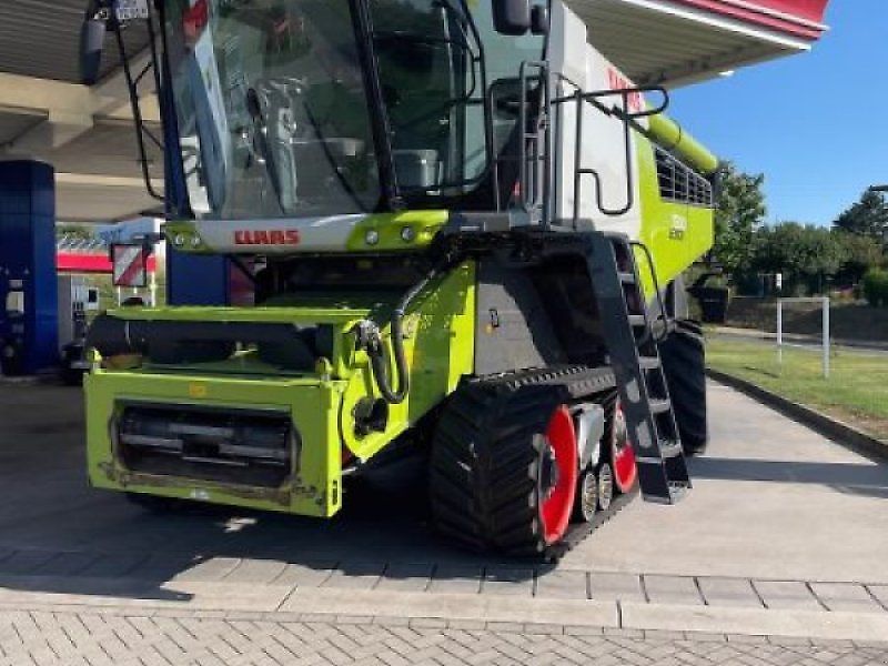 E-FARM: Claas Lexion 7500 - Moissoneuse-batteuse - id YXRG38G - 429 000 € - Année: 2024 - Lecture du nombre d'heure: 191,Allemagne