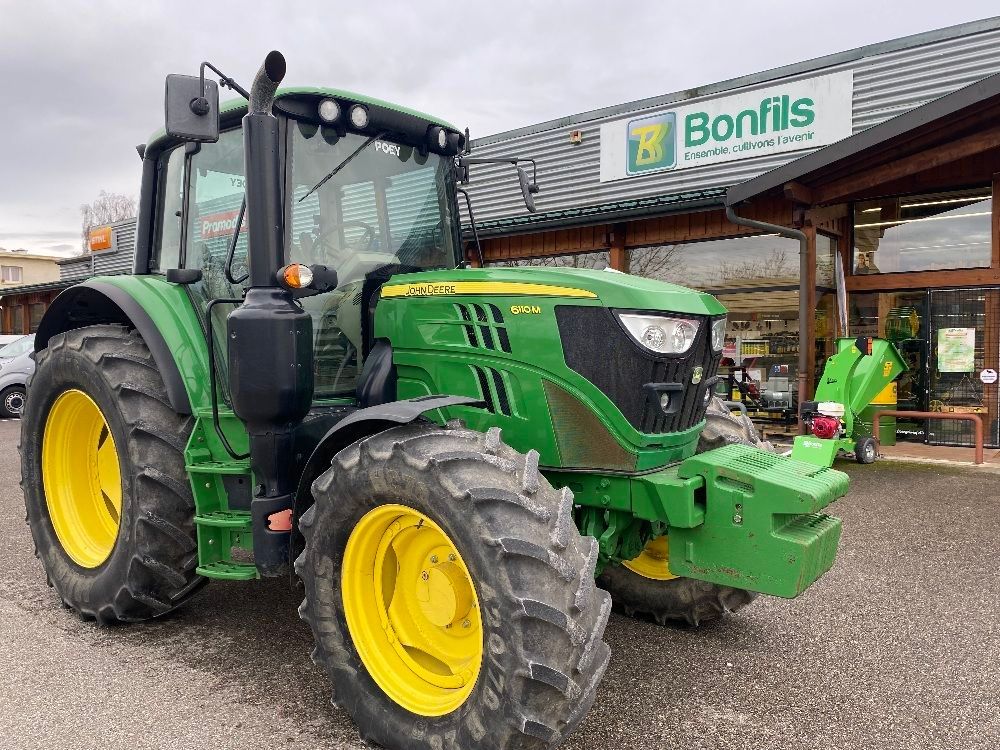 John Deere 6110 M Трактор 51 000 €