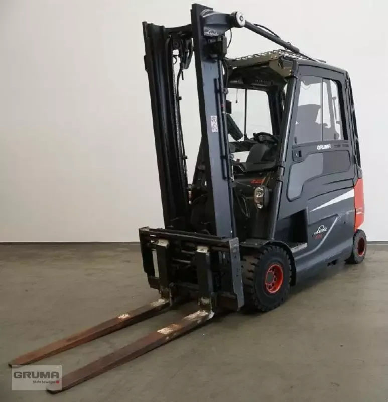 E-FARM: Linde e 25/600 hl 387 - Вилочный погрузчик - id T1SYPGK - 15 900 € - Год выпуска: 2017 - Отработанные часы: 9 332,Германия