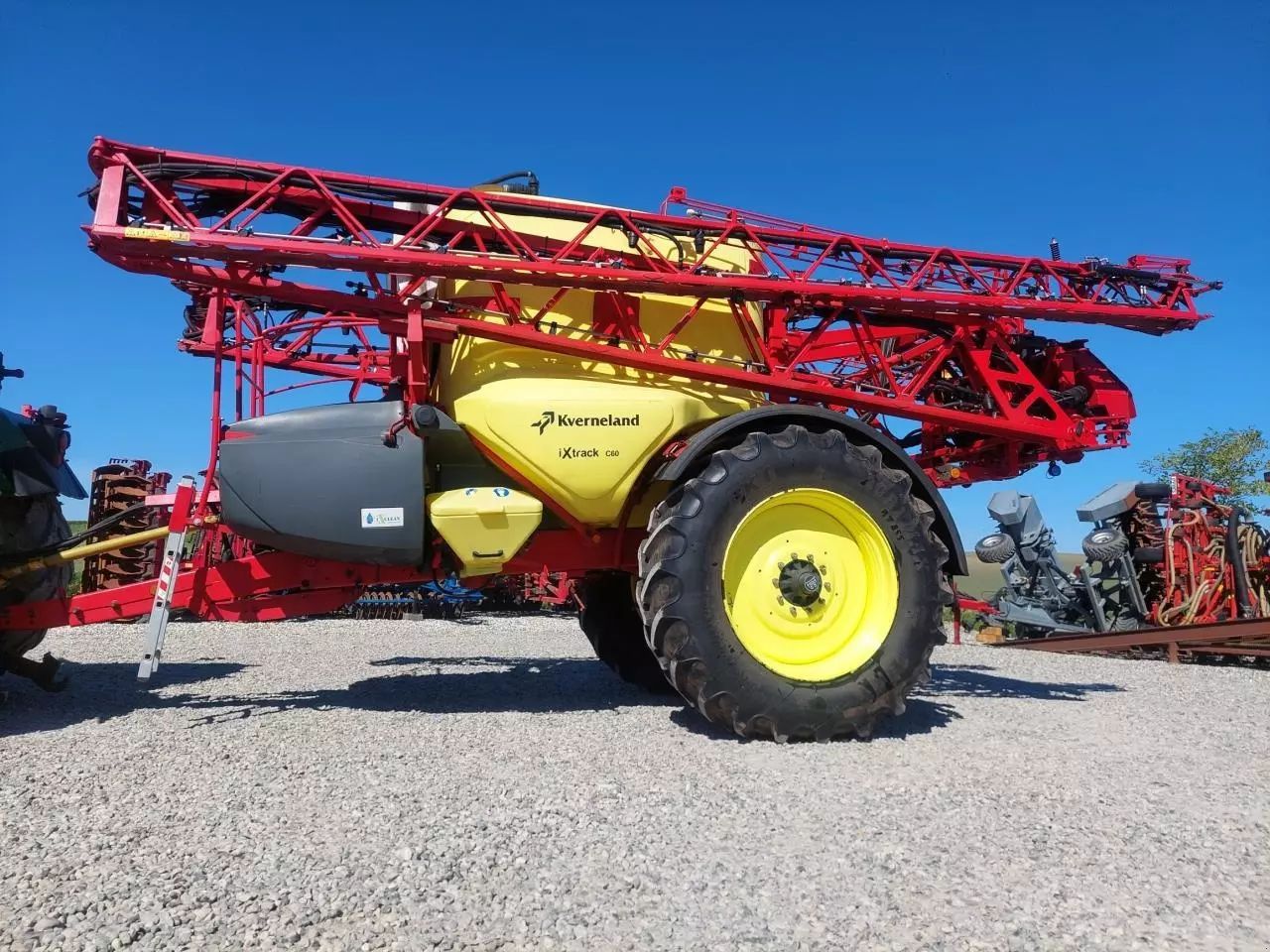 Kverneland ixtrack c60 - 36m Sprayer €36,800