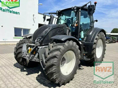 E-FARM: Valtra N155 Direct - Tractor - id QEFFXFL - €126,800 - Year of construction: 2023 - Engine hours: 10,Engine power (HP): 155,Germany