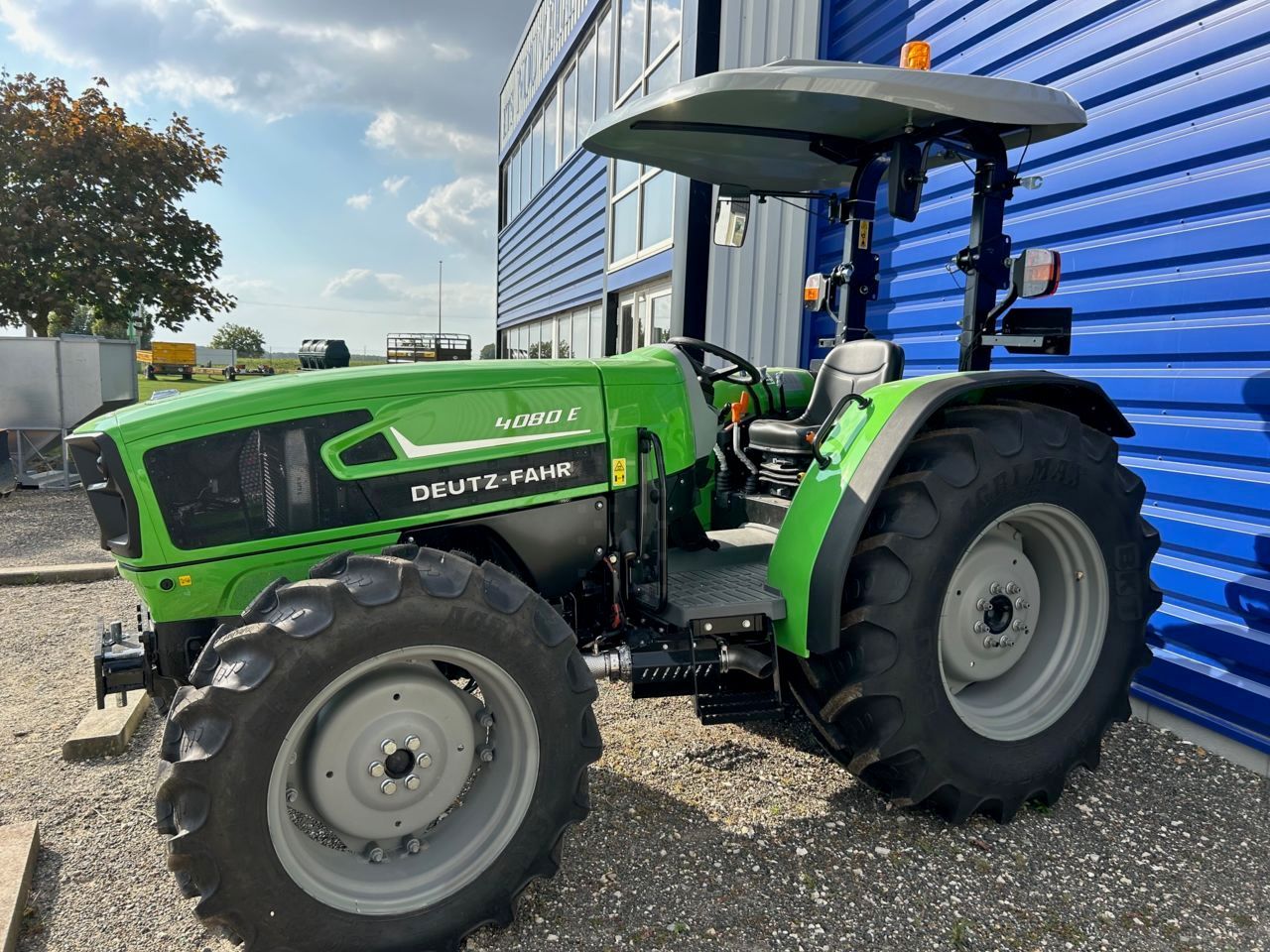 E-FARM: Deutz-Fahr 4080E - Tracteur - id NPVKDK9 - 36 000 € - Année: 2024 - Puissance du moteur (chevaux): 75,France