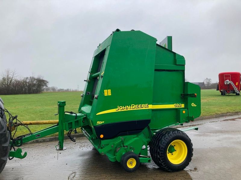 John Deere 592 baler 13 406 €