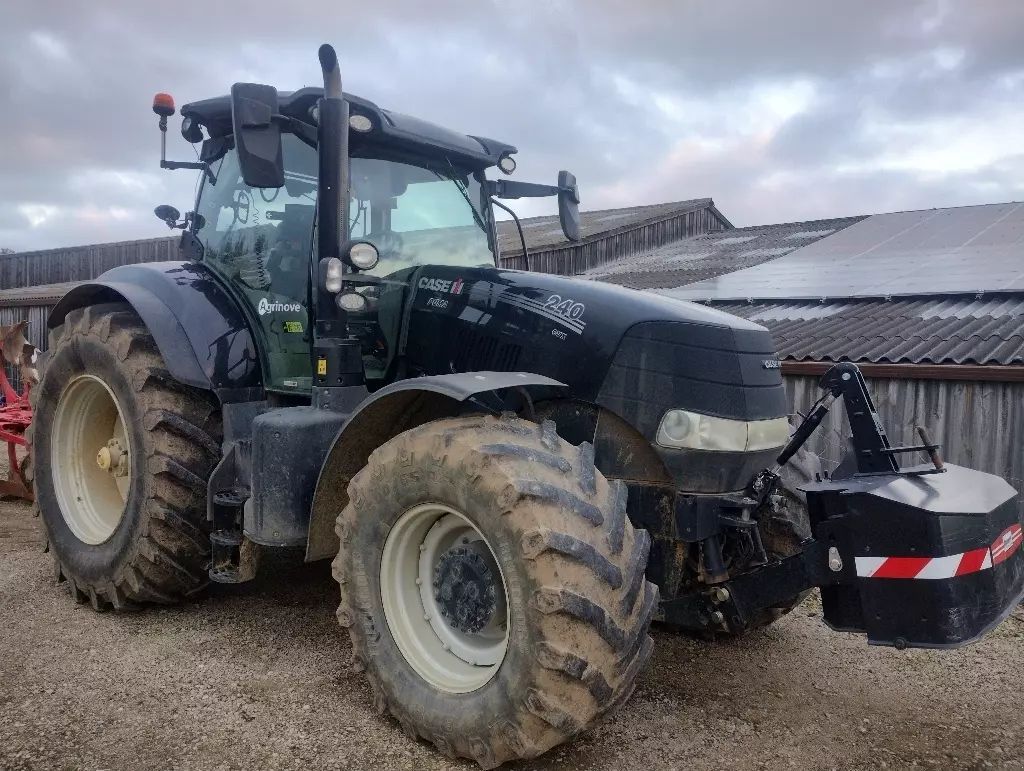 Case IH Puma 240 CVX Tractor 77.000 EUR