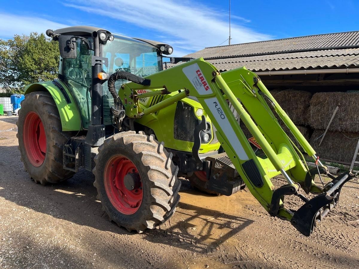 E-FARM: Claas Arion 440 - Tracteur - id WFPUYHG - 49 500 € - Année: 2016 - Lecture du nombre d'heure: 5 200,Puissance du moteur (chevaux): 120,France