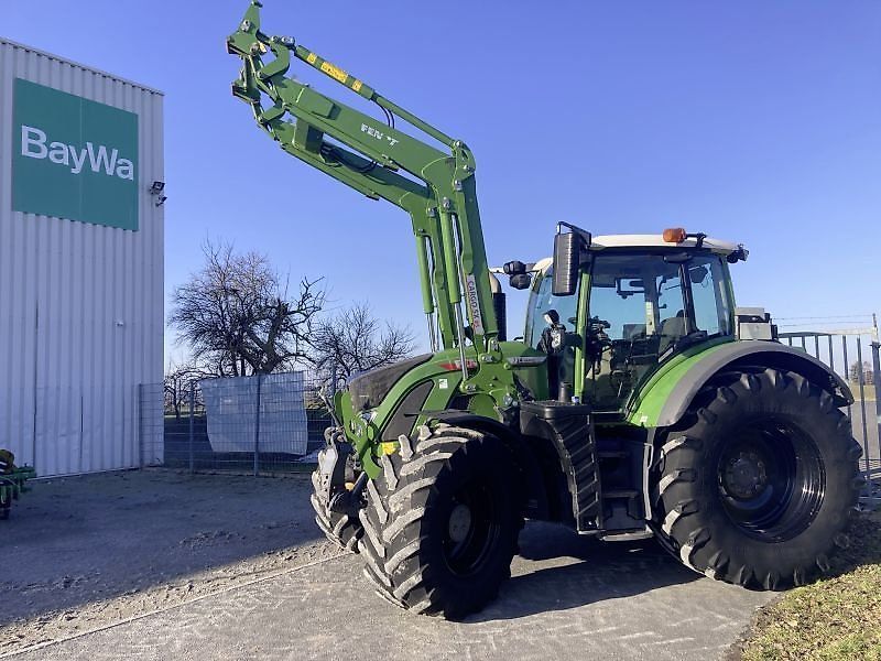 Fendt 724 Vario ProfiPlus Tractor €142,500