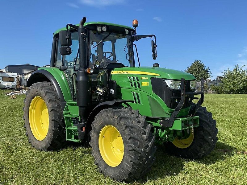 E-FARM: John Deere 6120 M - Tracteur - id MKYUD6F - 68 000 € - Année: 2018 - Lecture du nombre d'heure: 3 400,Puissance du moteur (chevaux): 122,Allemagne