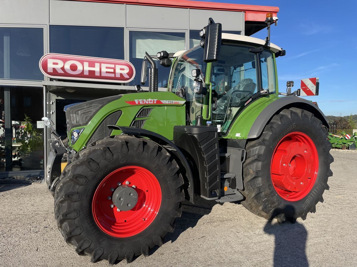 E-FARM: Fendt 724 Vario ProfiPlus - Tracteur - id LNPHPAQ - Année: 2024 - Puissance du moteur (chevaux): 246,Autriche