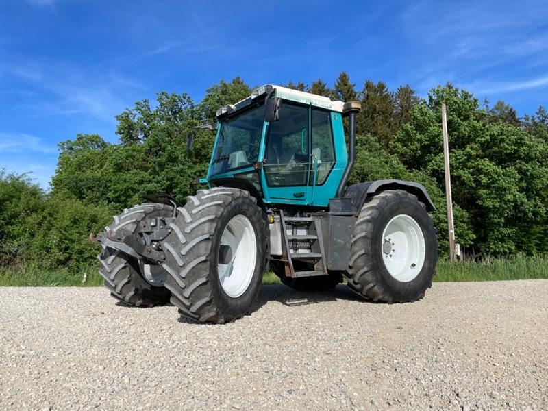 Fendt Xylon 520 tractor €48,000