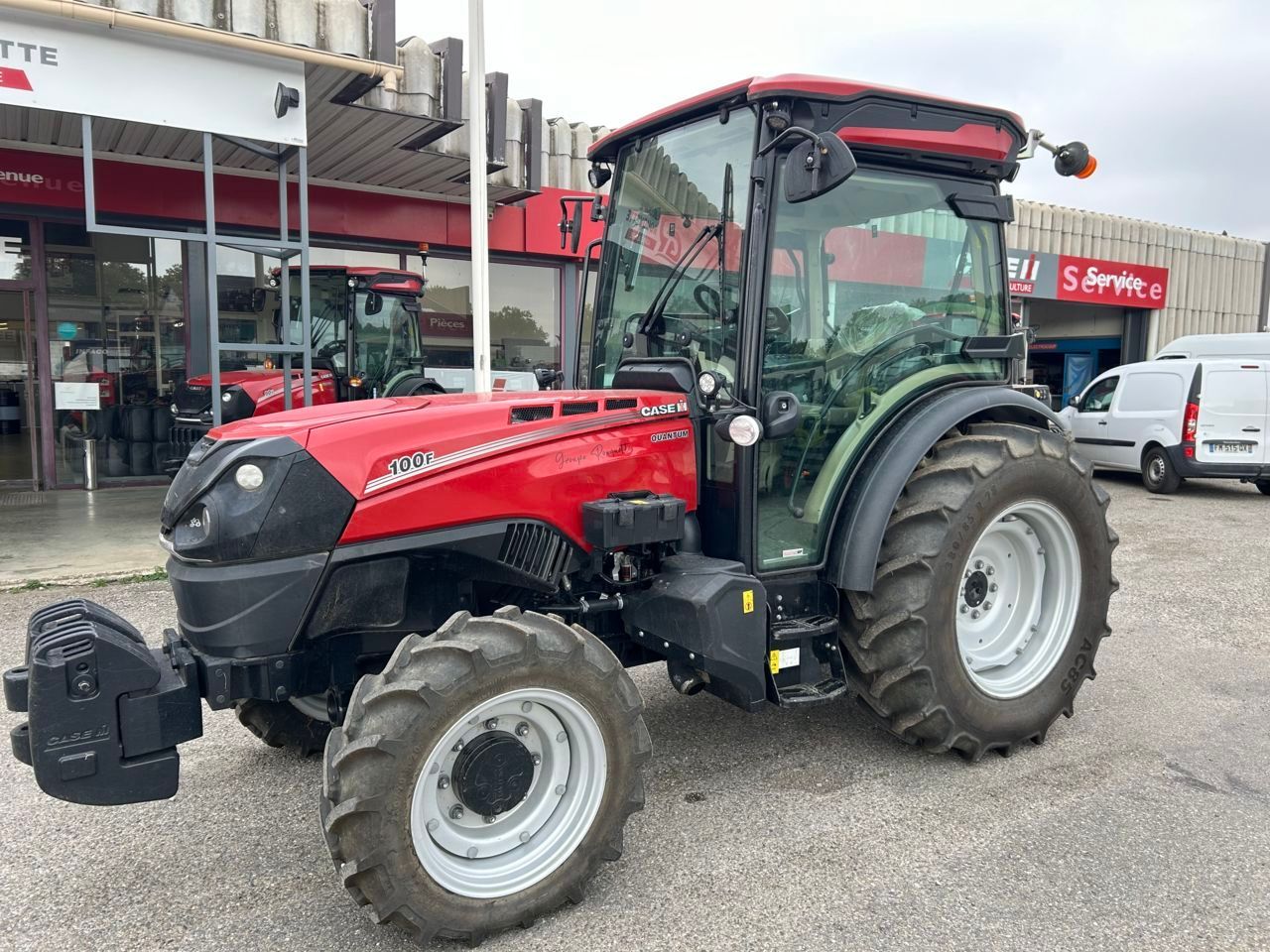 Case IH Quantum 100 F Tractor €73,000
